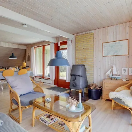 Golubinka - 500m From The Sea In Djursland And Mols By Interhome * Glesborg