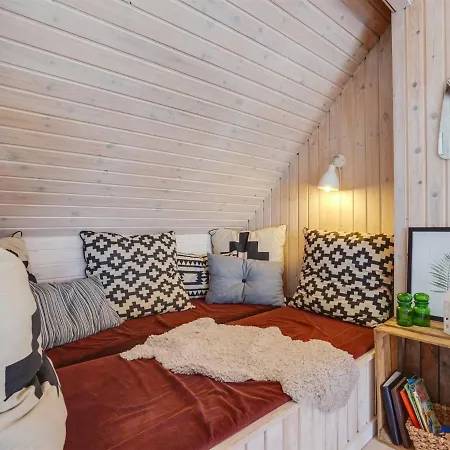Golubinka - 500m From The Sea In Djursland And Mols By Interhome